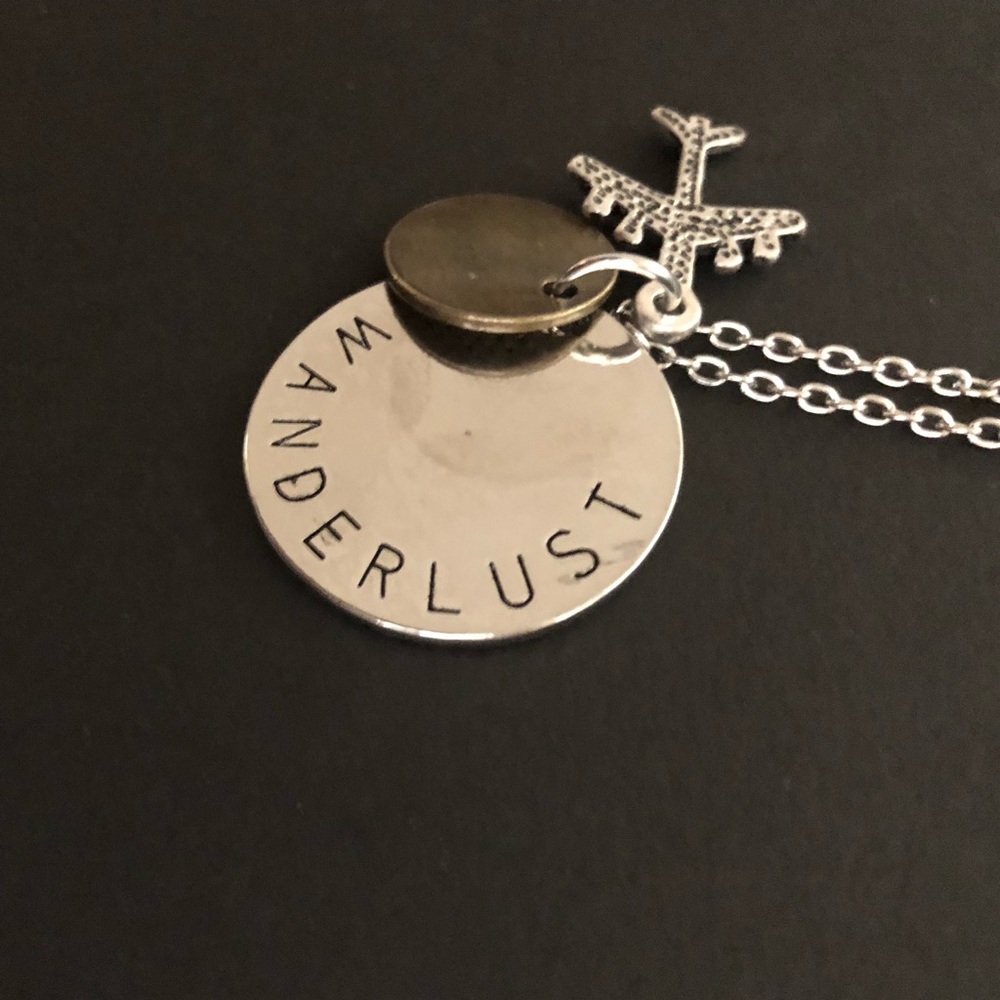Vintage-like wanderlust necklace w/airplane charm - Picture 3 of 6